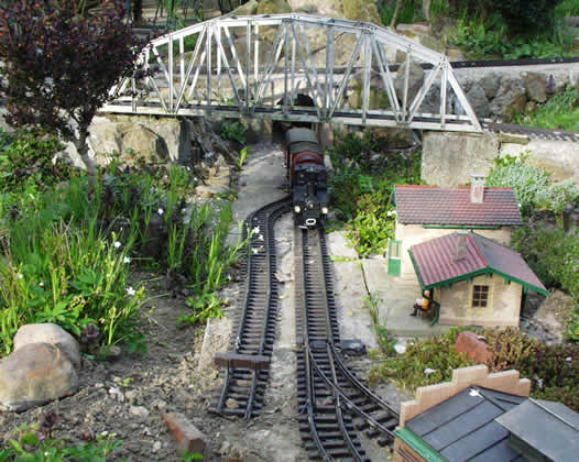 Die Anlage braucht viel Pflege